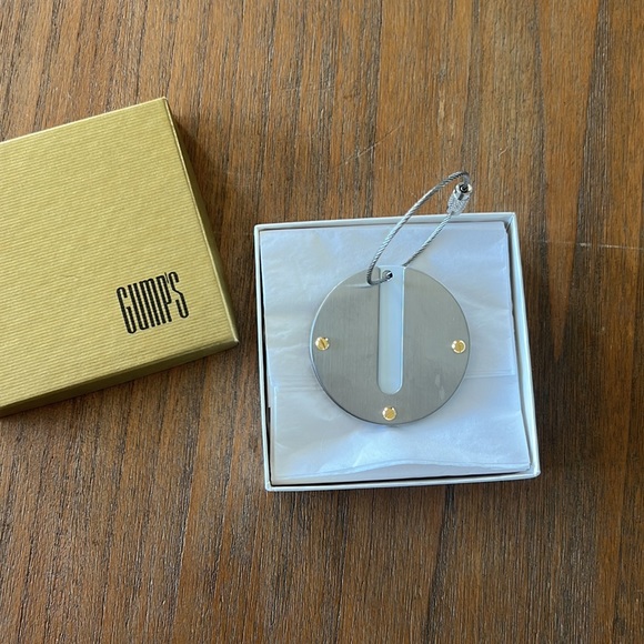 Keychain from Gump’s San Francisco. New in box, great gift. - Picture 3 of 4